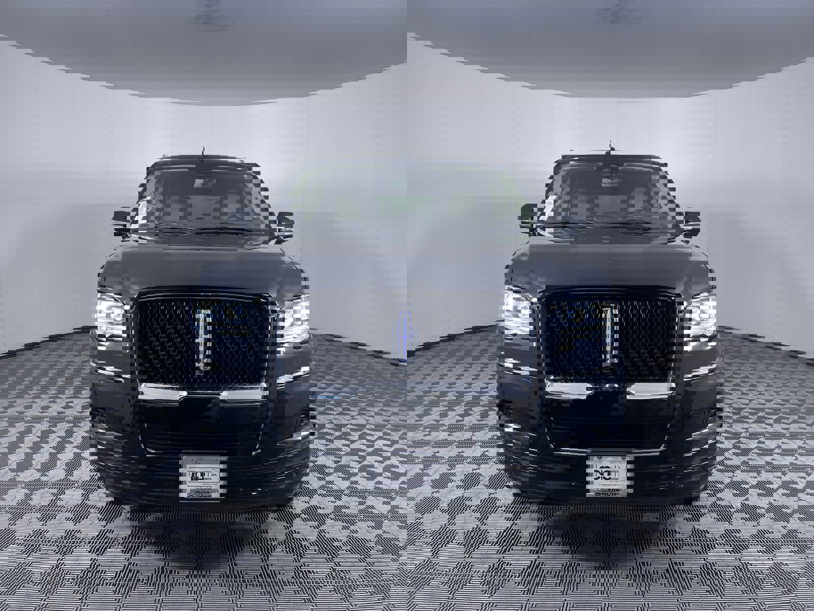 Used 2024 Lincoln Navigator L Reserve image 28