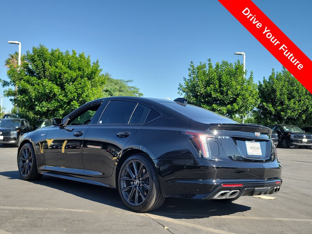 Used 2026 Cadillac CT5 V w/ Technology Package RWD image 2