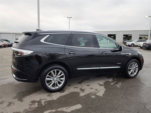 Used 2023 Buick Enclave Avenir w/ Avenir Technology Package image 2