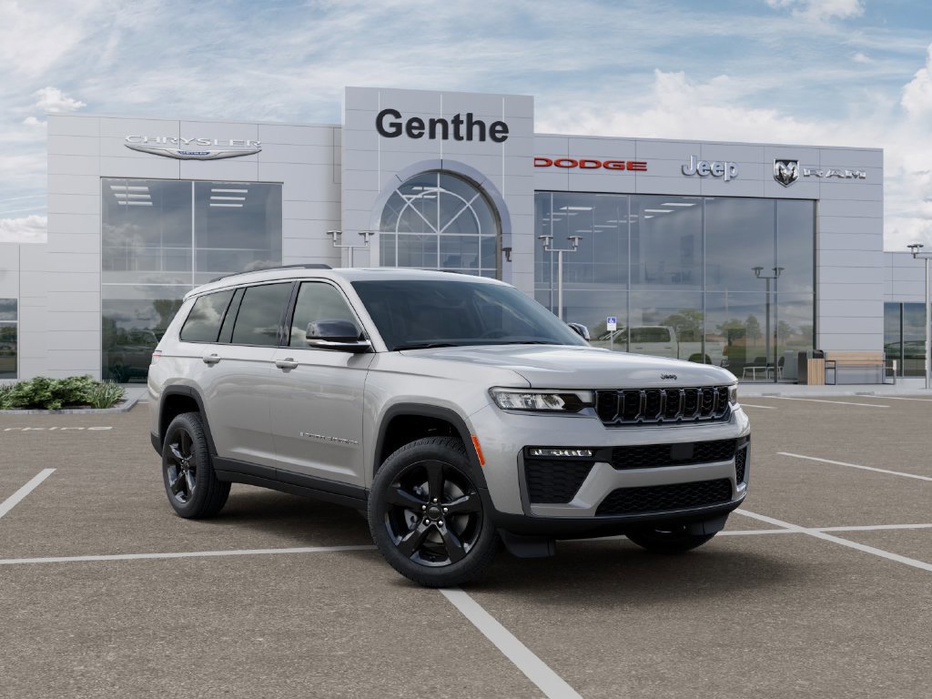 New 2026 Jeep Grand Cherokee L Limited w/ Limited Altitude Package AWD/4WD image 5