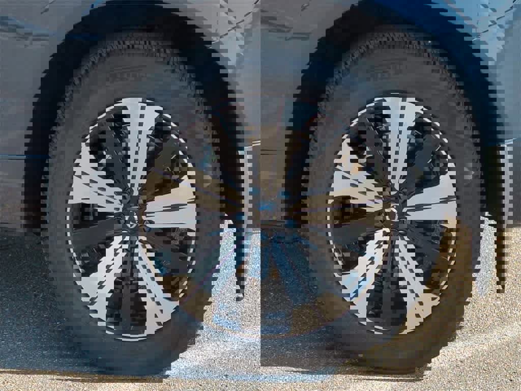 Used 2025 Volvo XC60 T8 Core w/ Protection Package Premier image 12