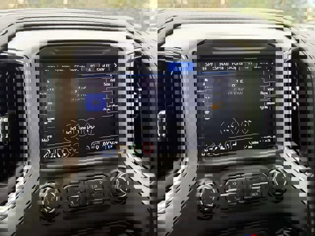 Used 2021 Chevrolet Silverado 1500 LT Trail Boss w/ Convenience Package II AWD/4WD image 27