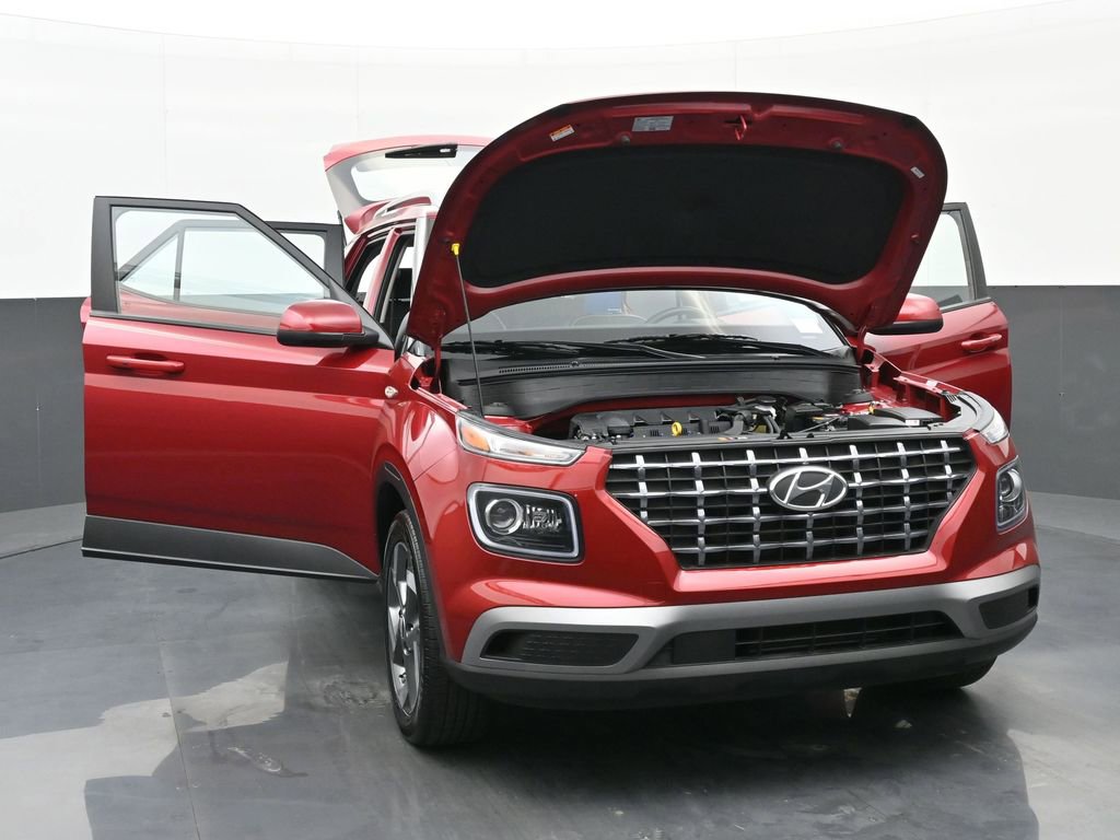 Used 2024 Hyundai Venue Limited image 53