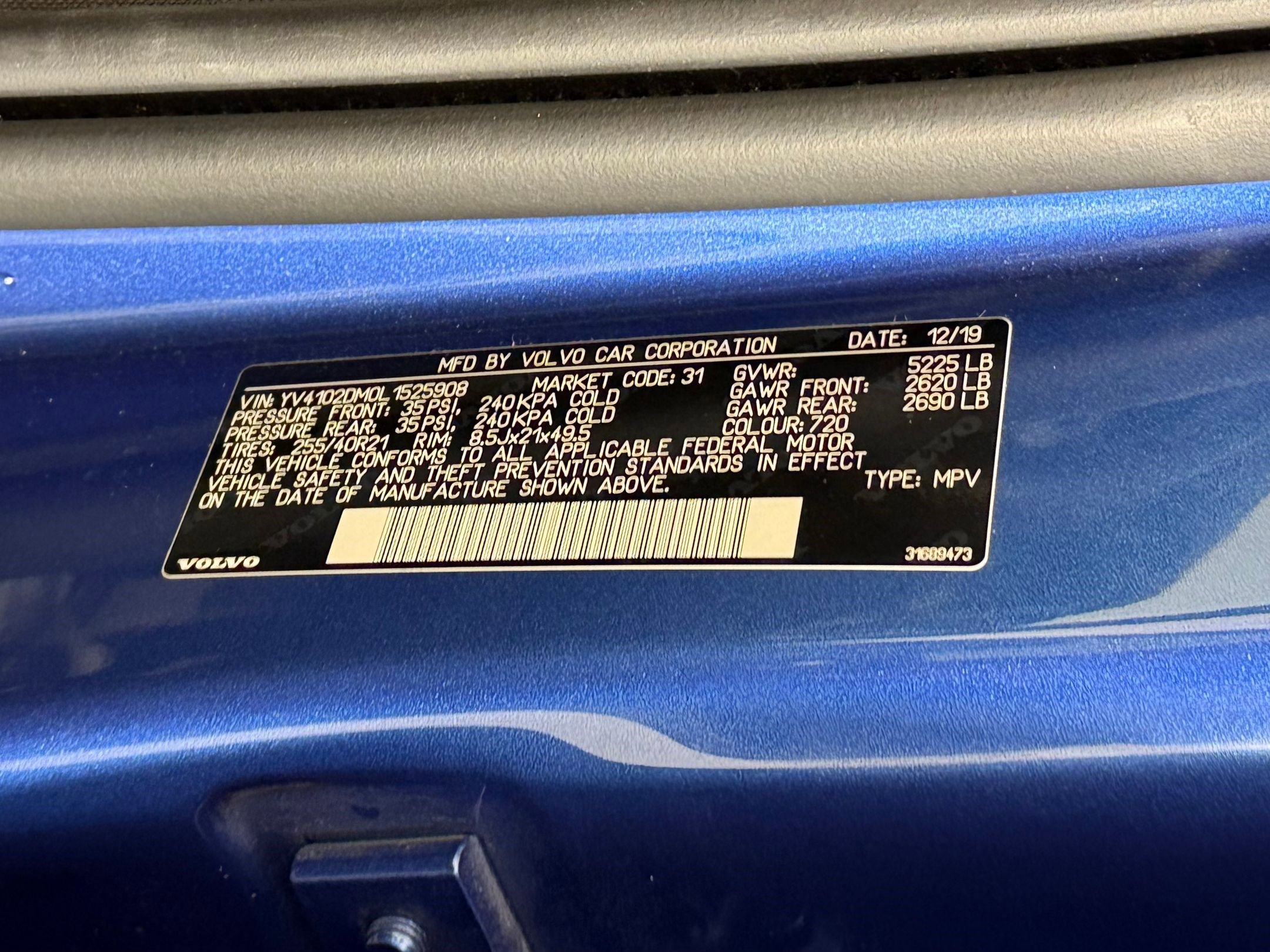 Used 2020 Volvo XC60 T5 R-Design image 21