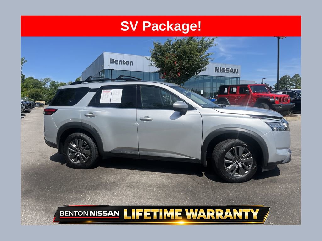Used 2022 Nissan Pathfinder SV w/ SV Premium Package