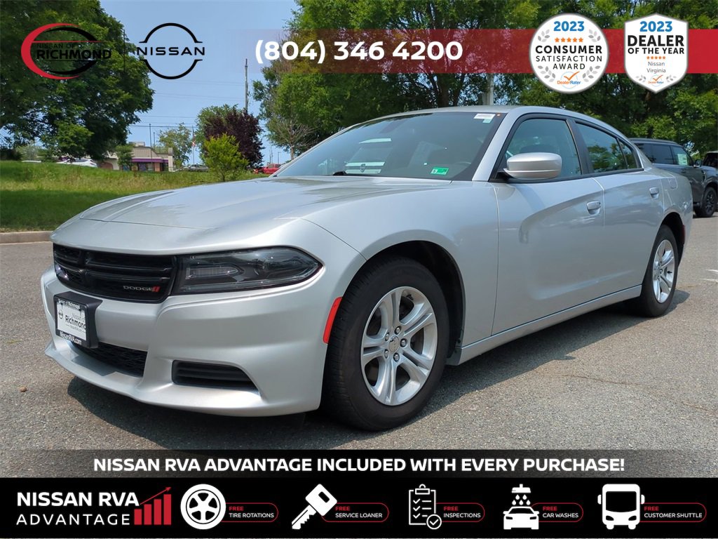 Used 2021 Dodge Charger SXT w/ Leather Interior Group image 2