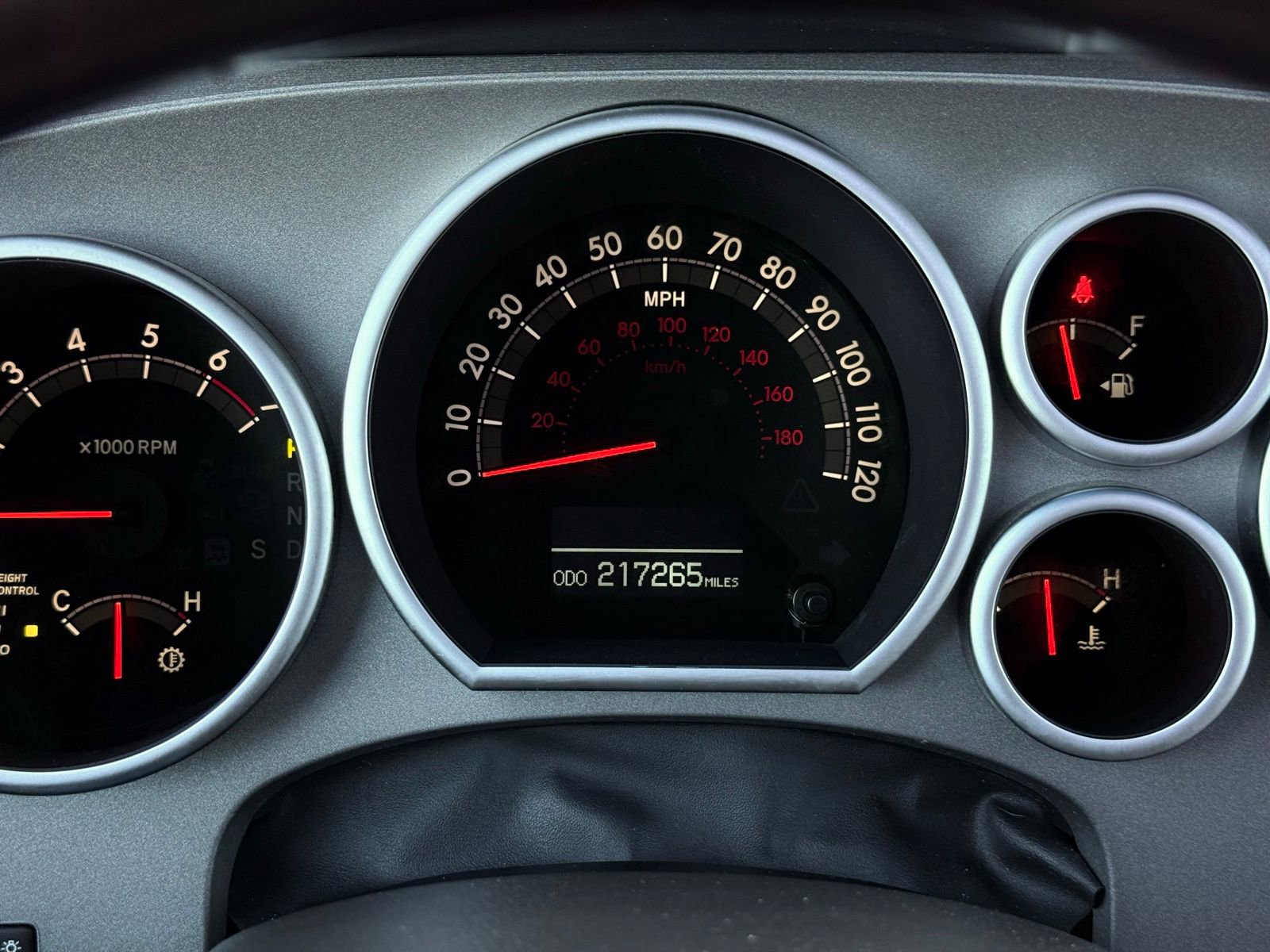 Used 2013 Toyota Sequoia Platinum image 49