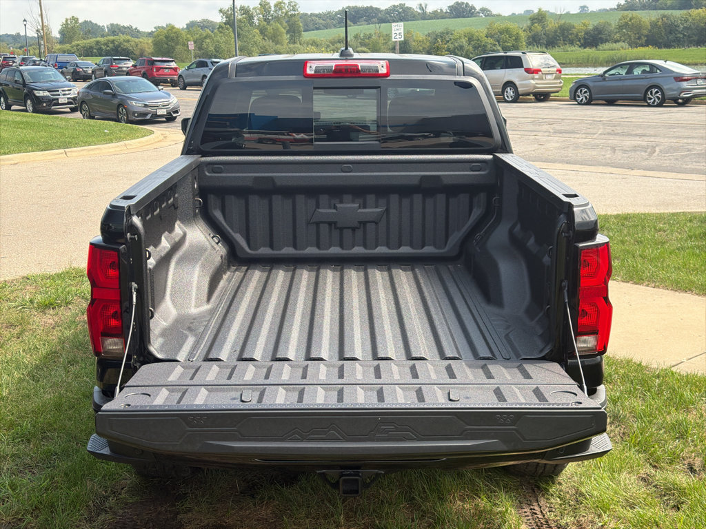 New 2026 Chevrolet Colorado Z71 w/ Technology Package AWD/4WD image 36
