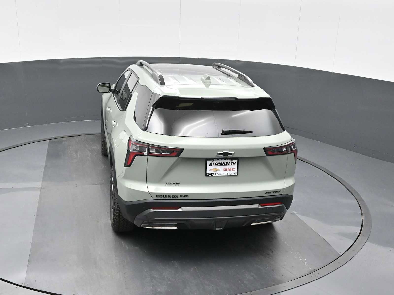 New 2026 Chevrolet Equinox ACTIV w/ Convenience Package III image 15