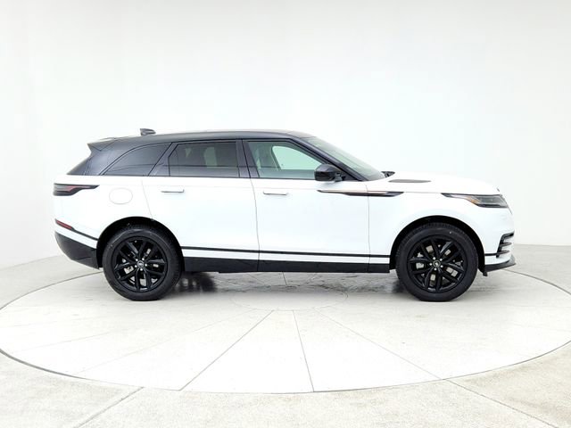 New 2025 Land Rover Range Rover Velar Dynamic SE image 4