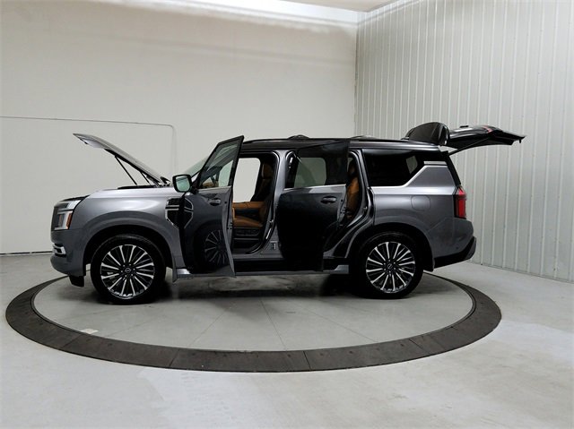 New 2025 Nissan Armada Platinum Reserve image 12