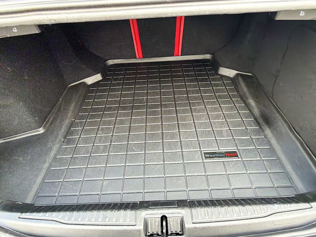 Used 2018 Alfa Romeo Giulia Ti Sport w/ Quick Order Package 22U Sport image 11