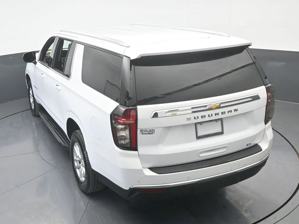 Used 2024 Chevrolet Suburban LT image 54