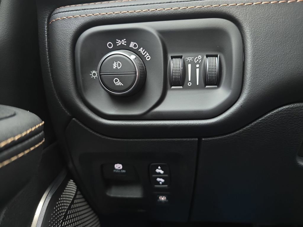 New 2026 RAM 1500 Tungsten w/ Off Road Group AWD/4WD image 27