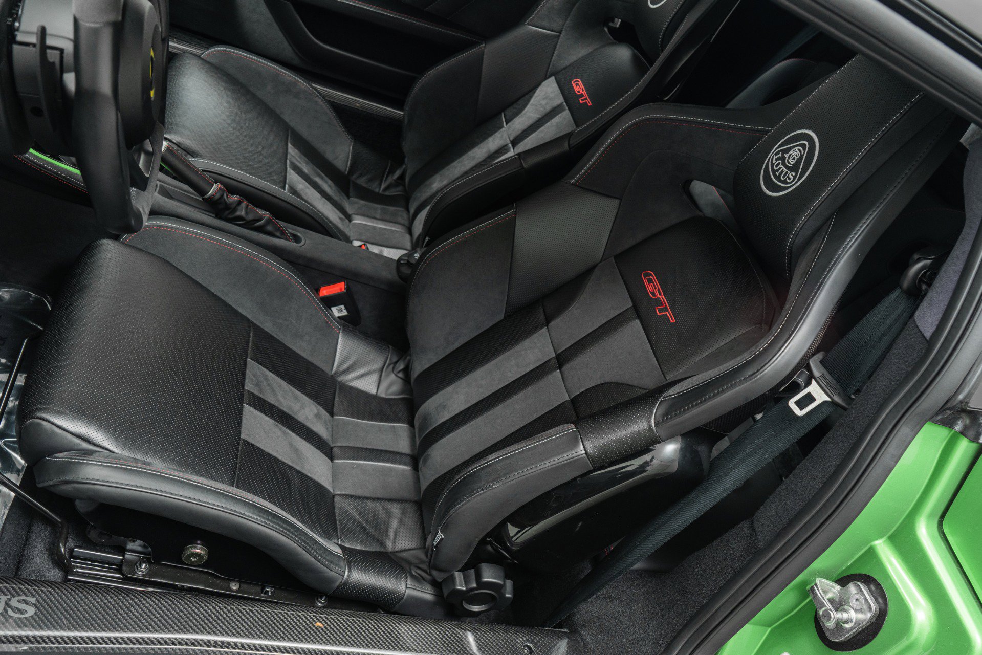 Used 2021 Lotus Evora image 24