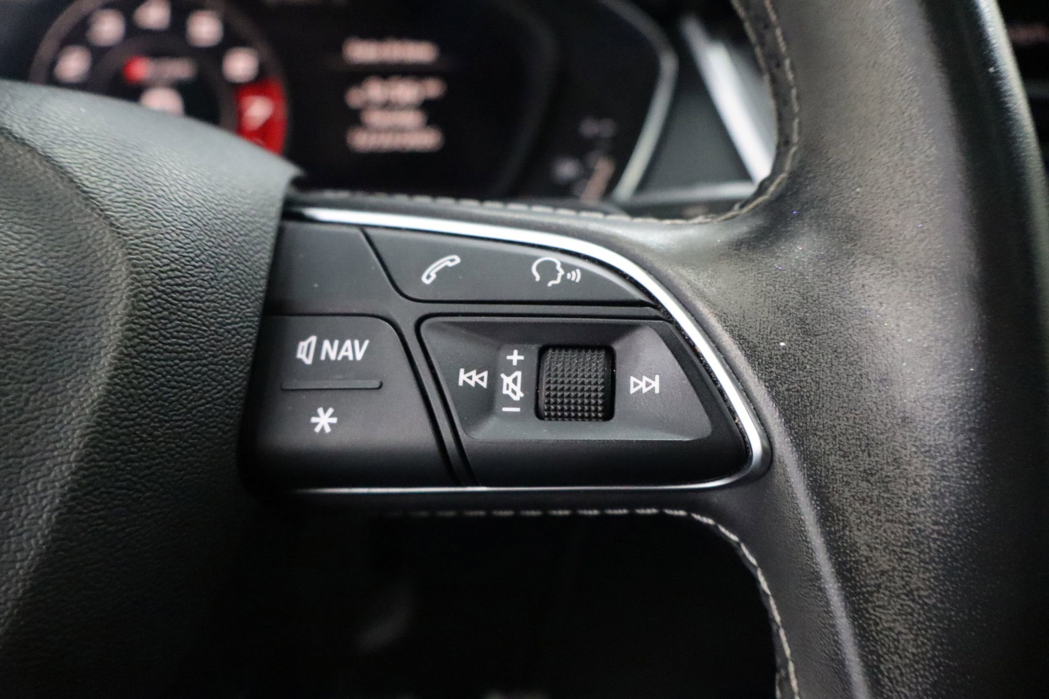 Used 2018 Audi SQ5 Prestige w/ Prestige Package image 19