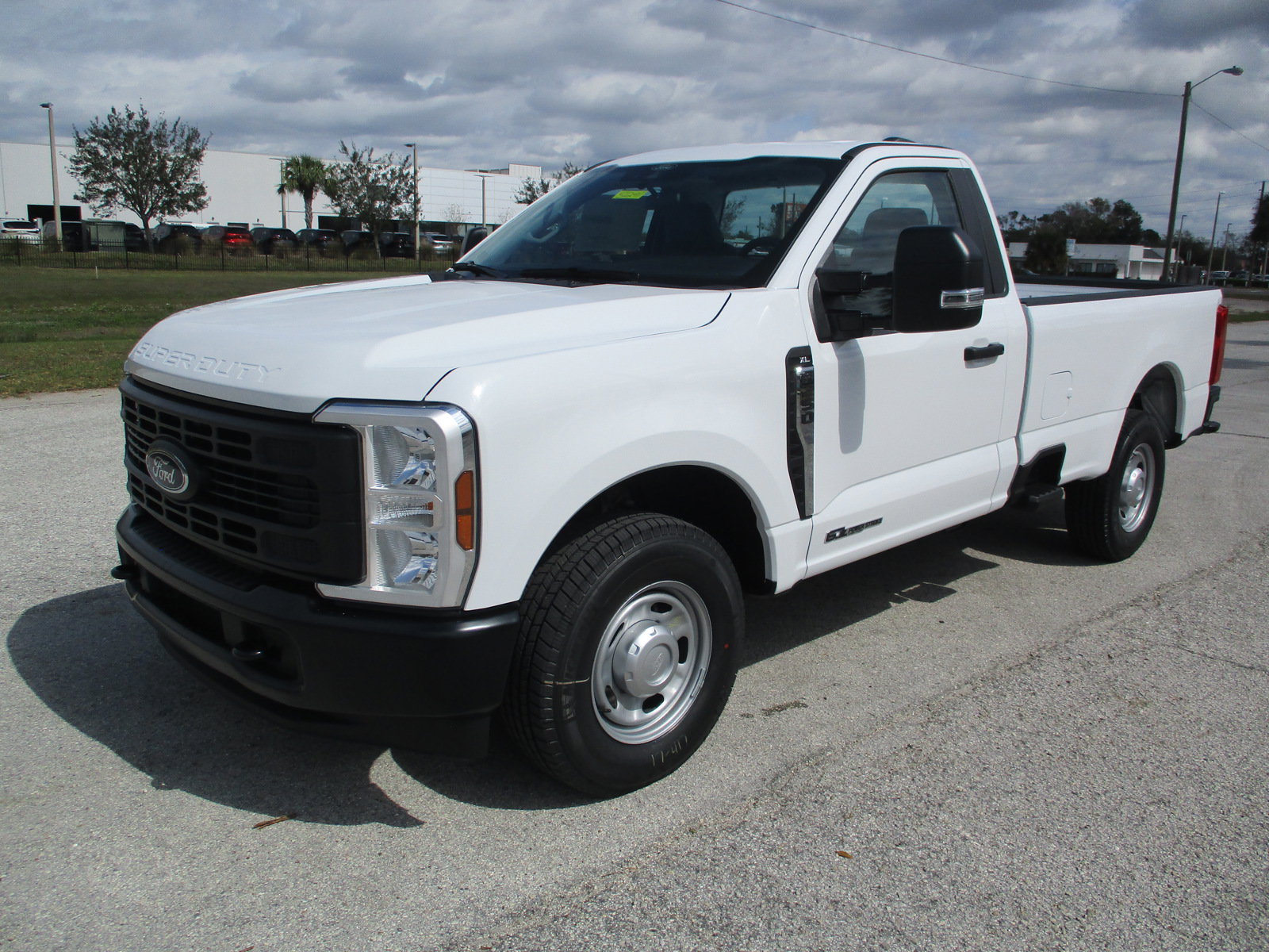 New 2025 Ford F250 XL w/ XL Driver Assist Package RWD image 3