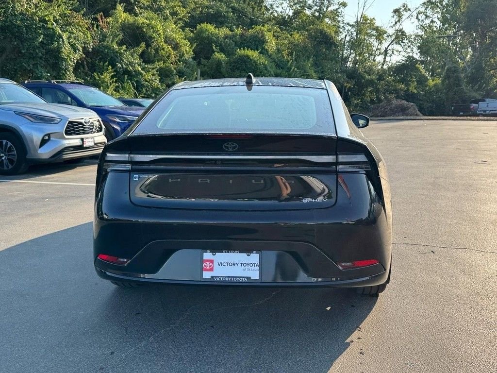 New 2025 Toyota Prius XSE Premium image 4