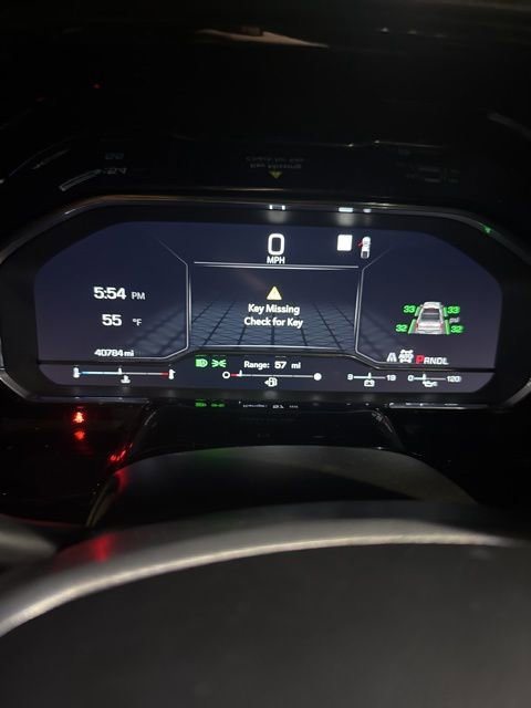 Used 2022 GMC Sierra 1500 SLE image 12