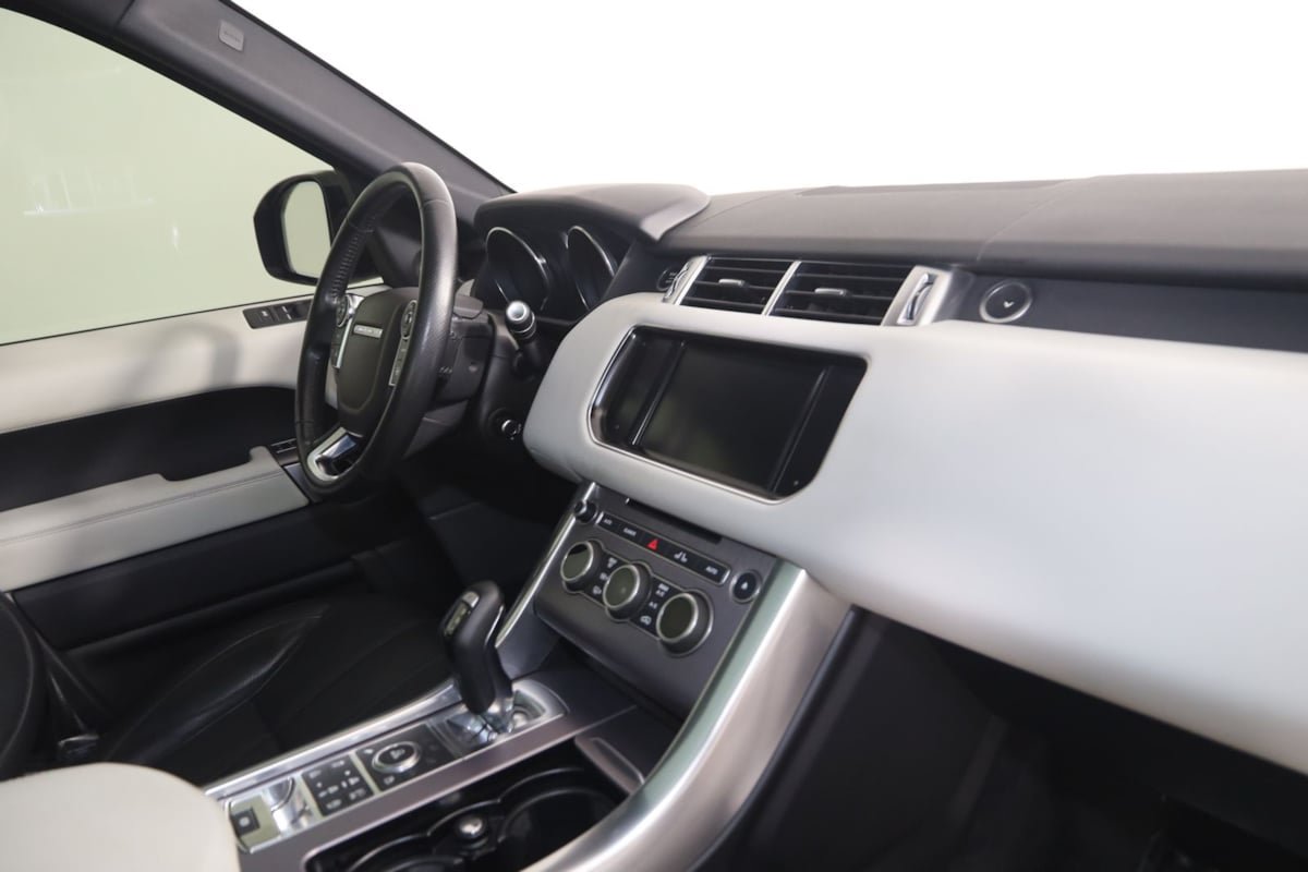 Used 2016 Land Rover Range Rover Sport HSE AWD/4WD image 43