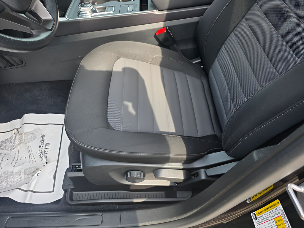 Used 2023 Ford Edge SE AWD/4WD image 14