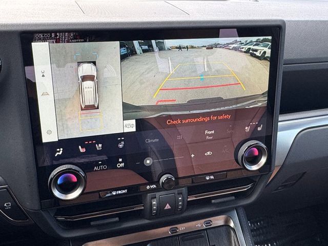 Used 2025 Lexus GX 550 image 9