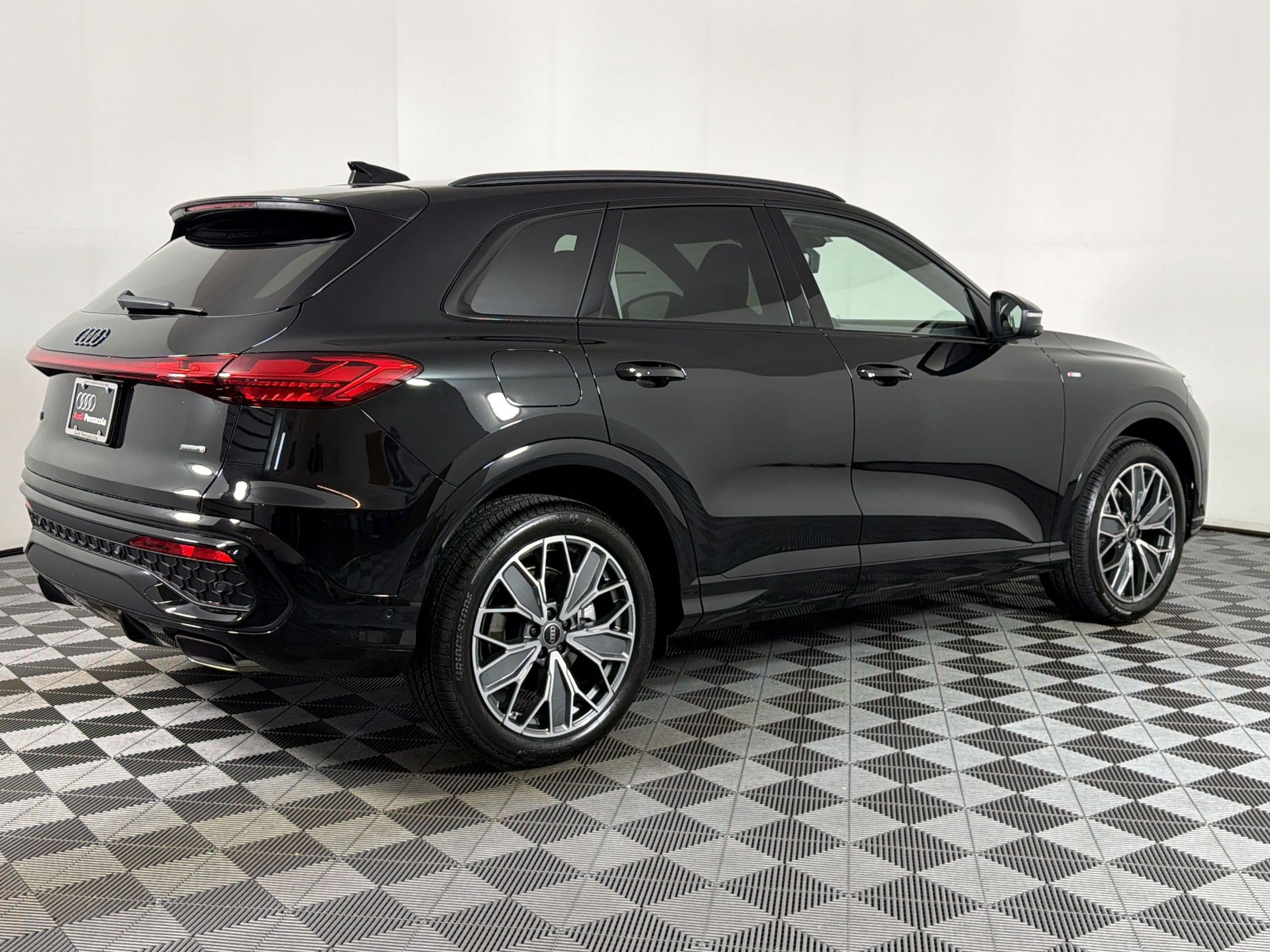 New 2026 Audi Q5 Prestige AWD/4WD image 7
