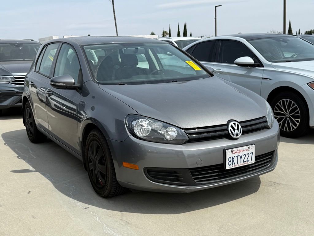 Used 2013 Volkswagen Golf 4-Door image 1