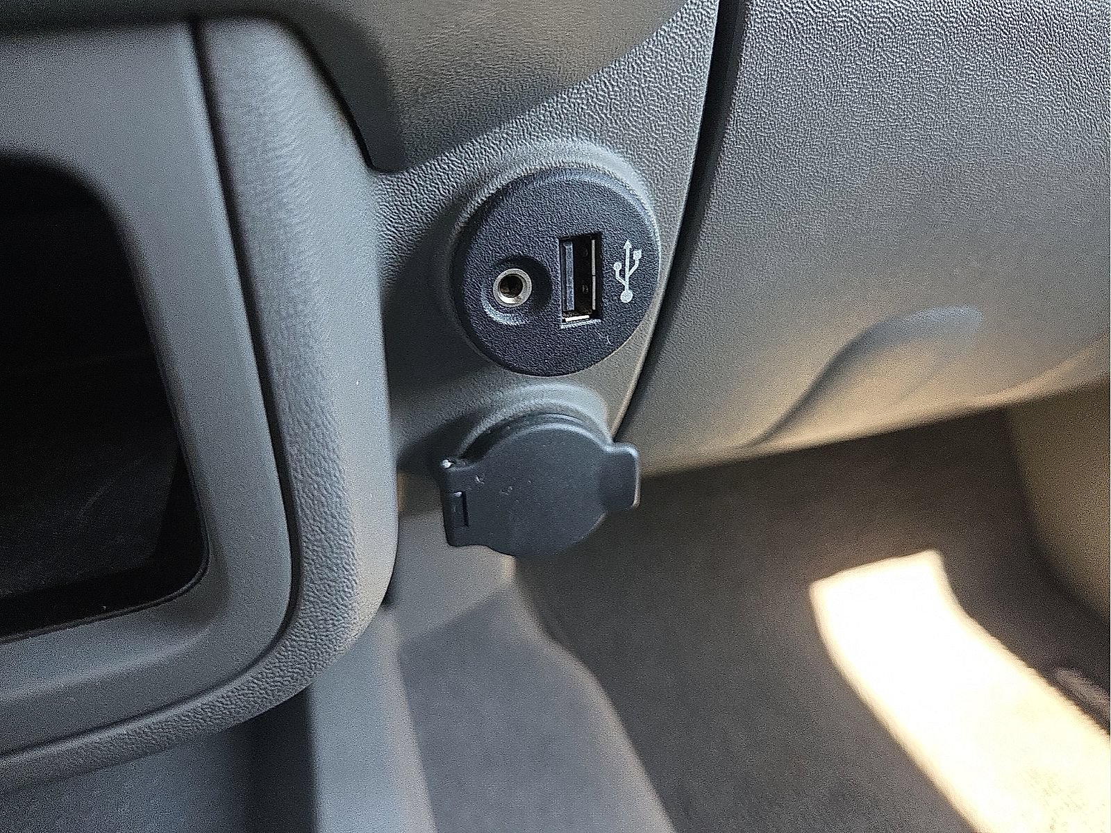 Used 2019 Nissan Frontier Desert Runner RWD image 20