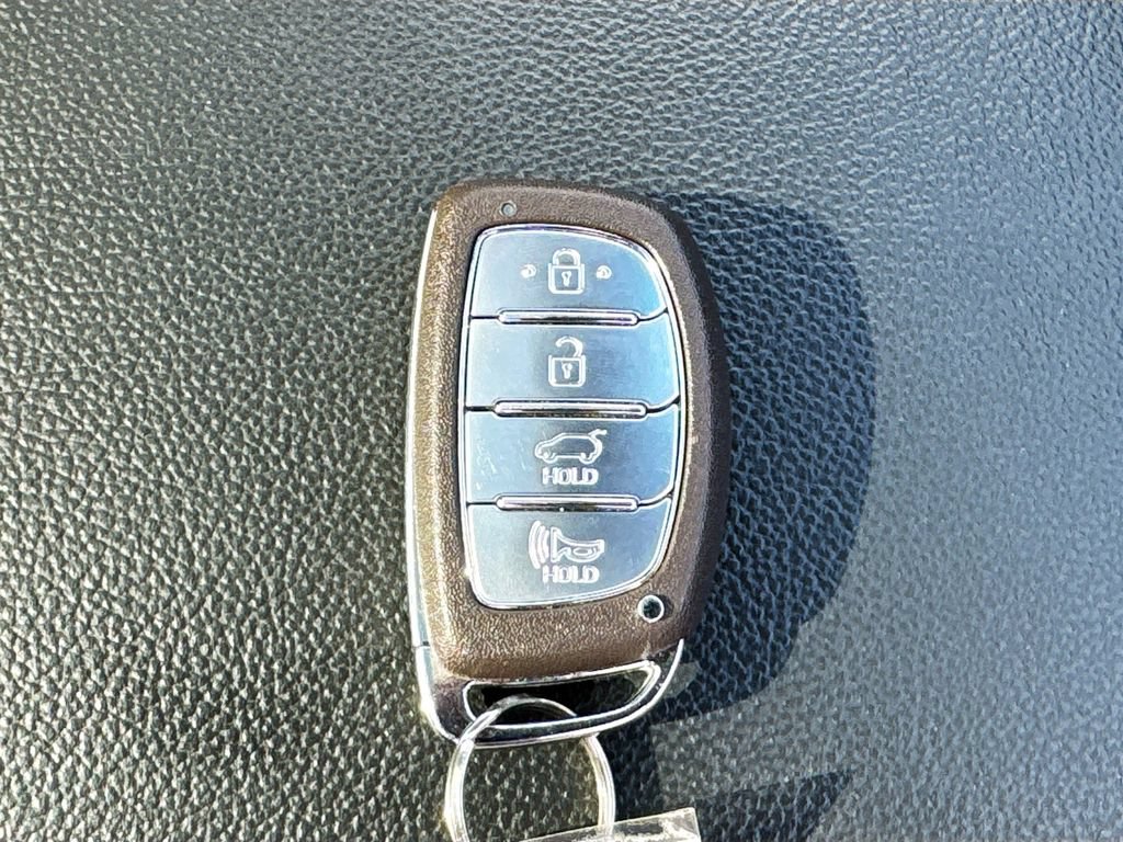 Used 2017 Hyundai Tucson Limited w/ Limited Ultimate Package 03 AWD/4WD image 32