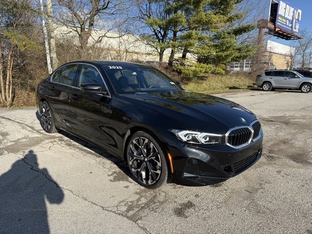 Used 2025 BMW 330i xDrive Sedan w/ Convenience Package image 20