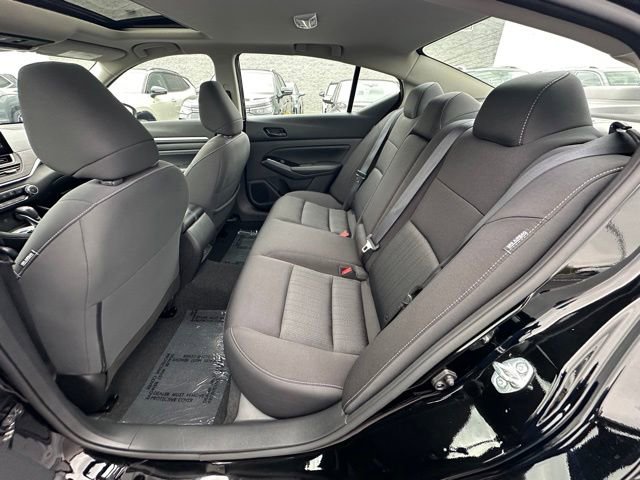 Used 2023 Nissan Altima 2.5 SV w/ SV Premium Package FWD image 26