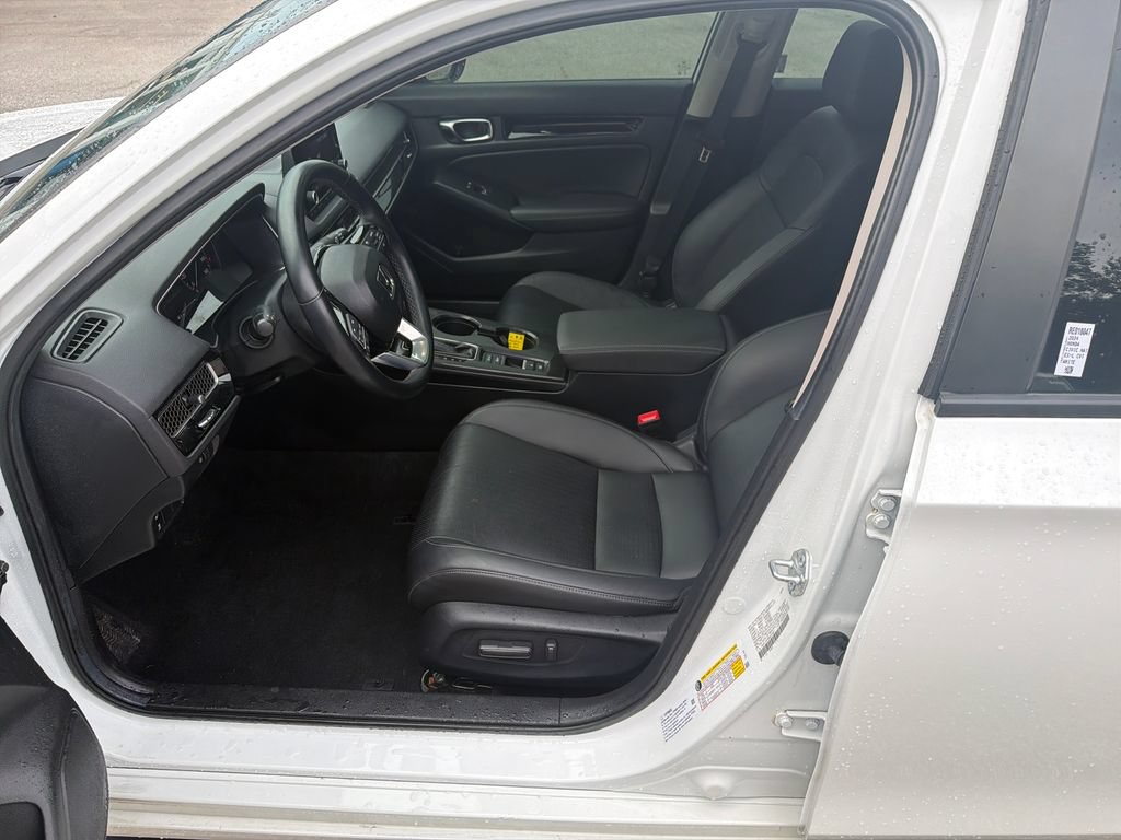 Used 2024 Honda Civic EX-L image 13