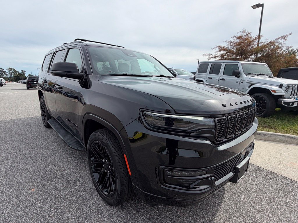 Used 2024 Jeep Wagoneer Series II AWD/4WD image 18