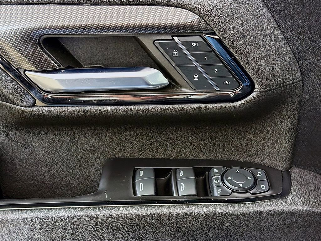 Used 2024 GMC Sierra 2500 AT4 w/ AT4 Premium Plus Package image 32