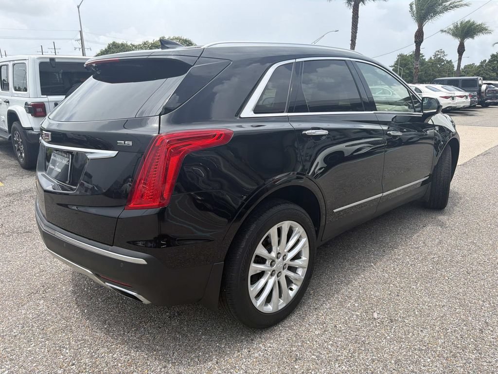 Used 2019 Cadillac XT5 Platinum AWD/4WD image 7