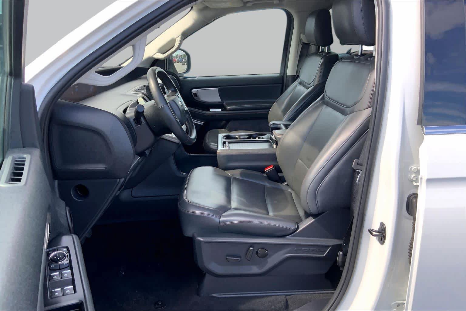 Certified 2025 Ford Expedition Max Active RWD image 8