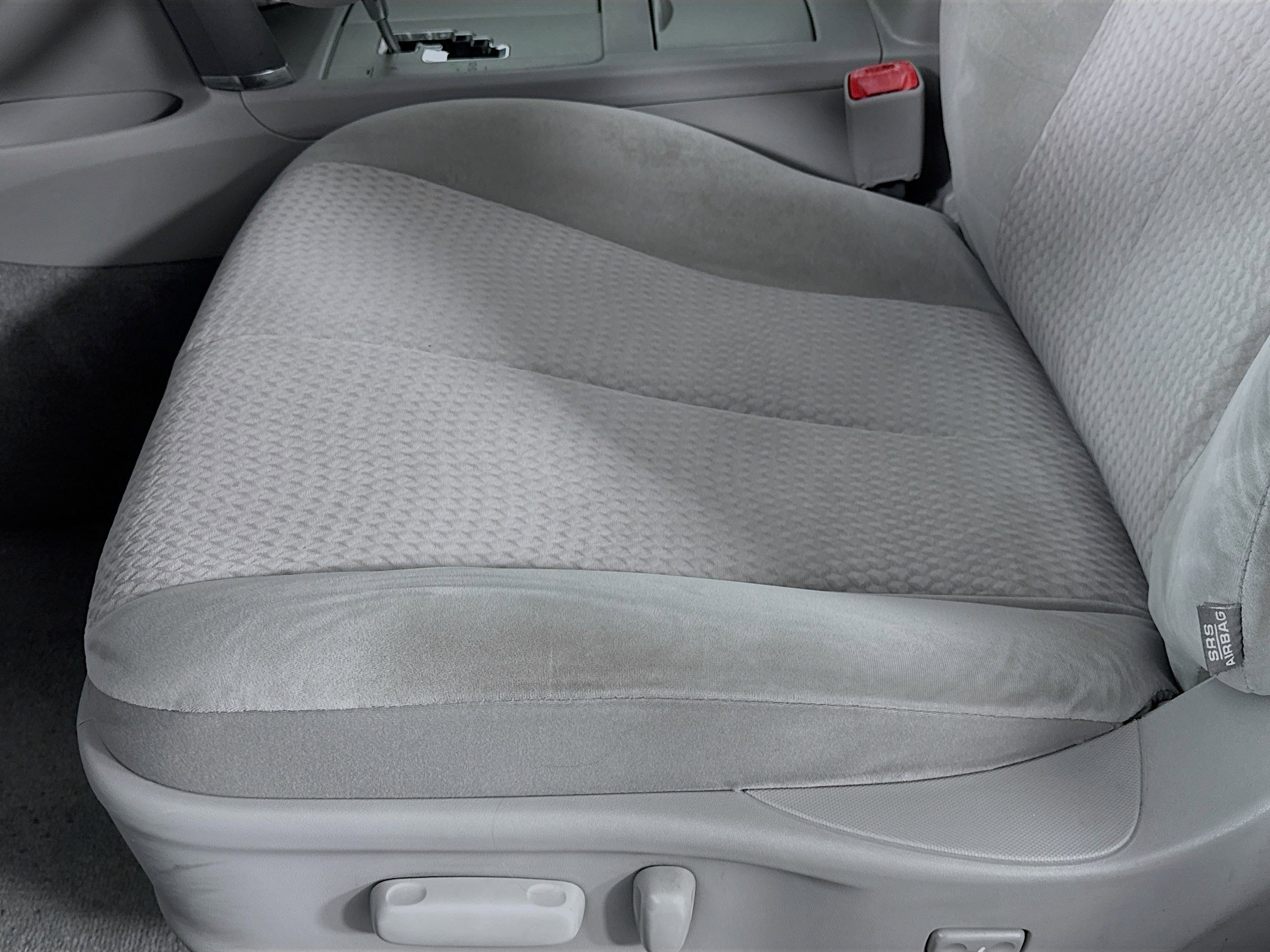 Used 2011 Toyota Camry LE w/ LE Extra-Value Pkg image 17