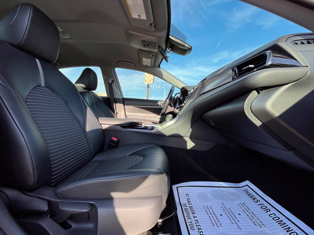 Used 2020 Toyota Camry SE AWD/4WD image 31