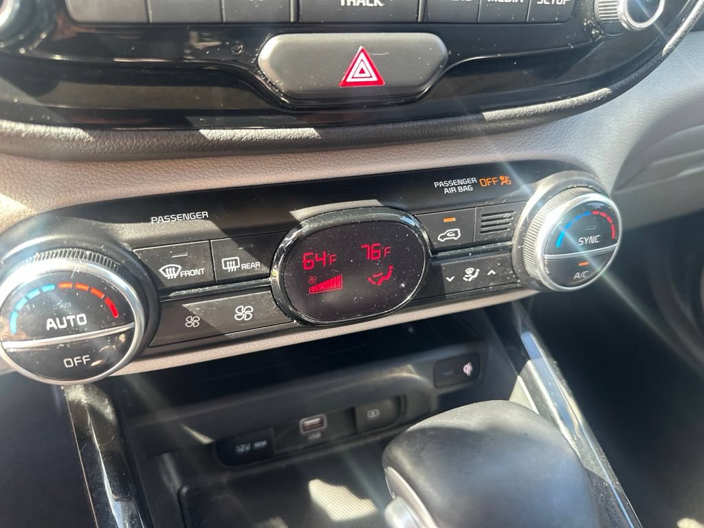 Used 2020 Kia Soul EX FWD image 27