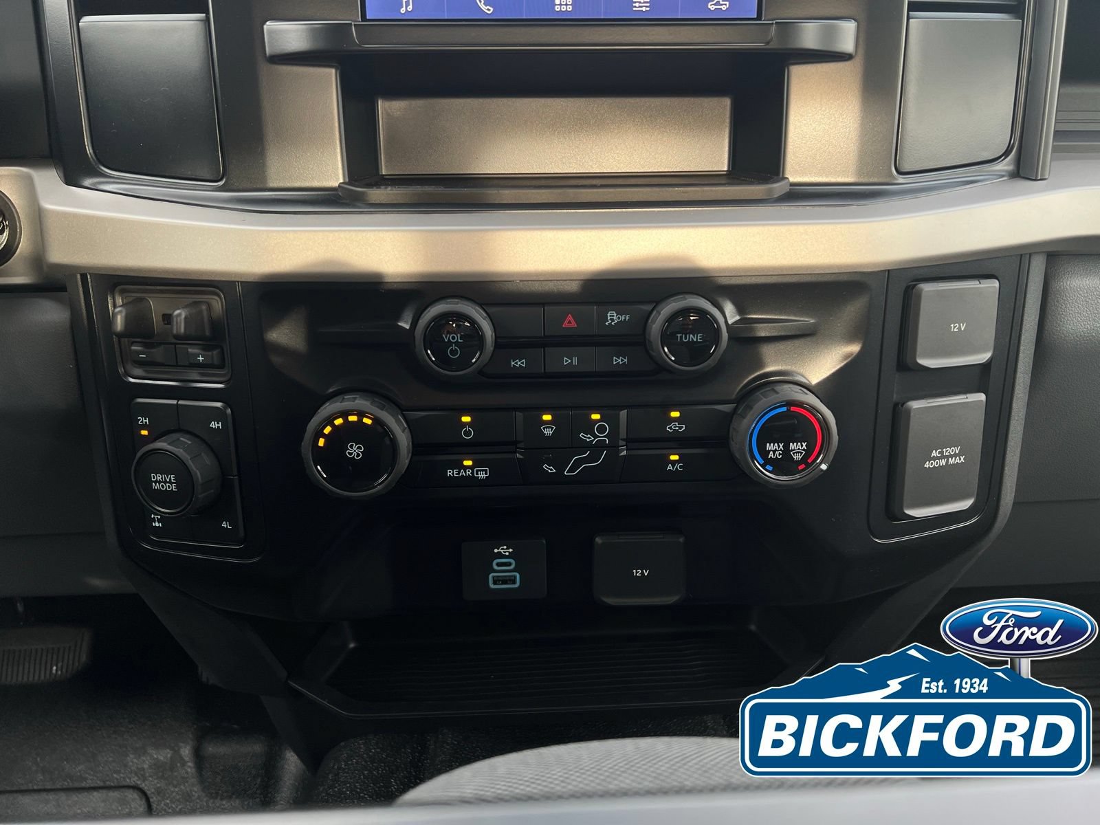 New 2026 Ford F350 XL w/ FX4 Off-Road Package AWD/4WD image 13