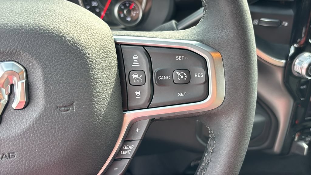 Used 2025 RAM 2500 Big Horn AWD/4WD image 19