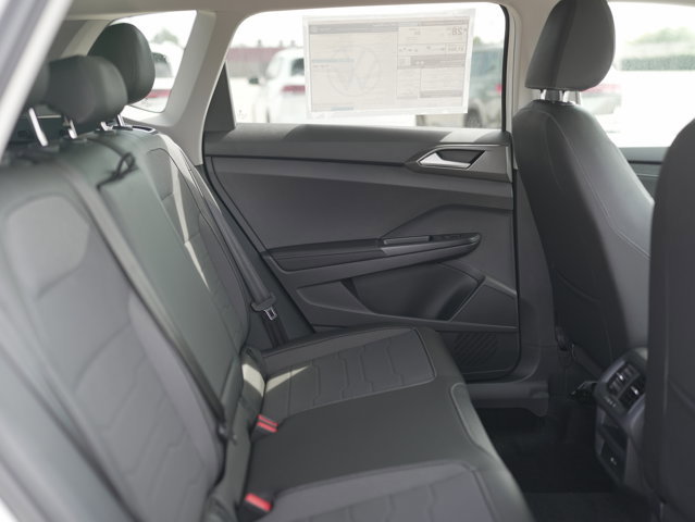 New 2025 Volkswagen Taos SE AWD/4WD image 22