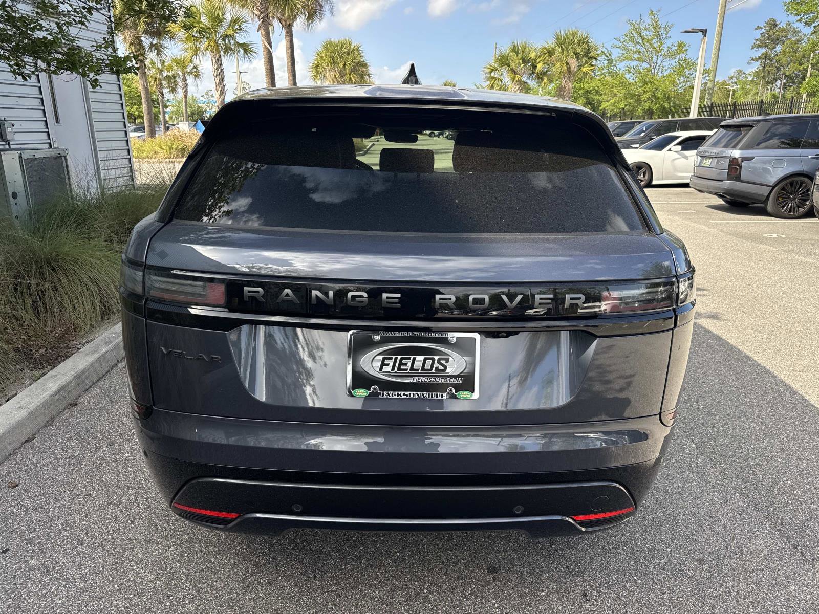 Certified 2026 Land Rover Range Rover Velar Dynamic SE AWD/4WD image 7