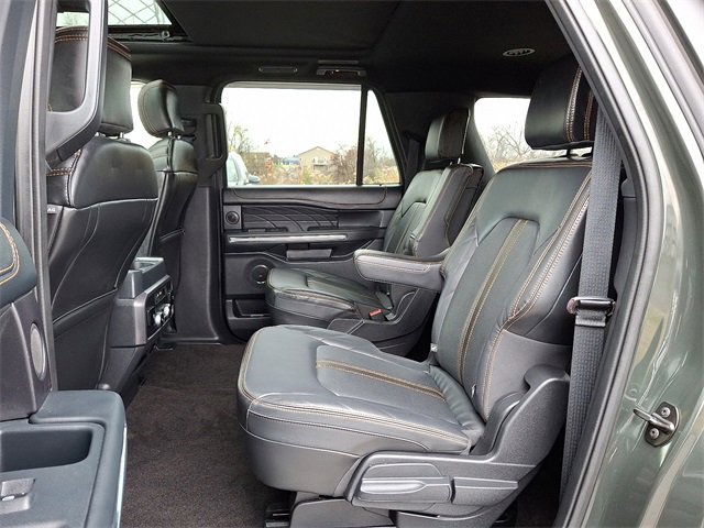 Used 2022 Ford Expedition Max Platinum image 10