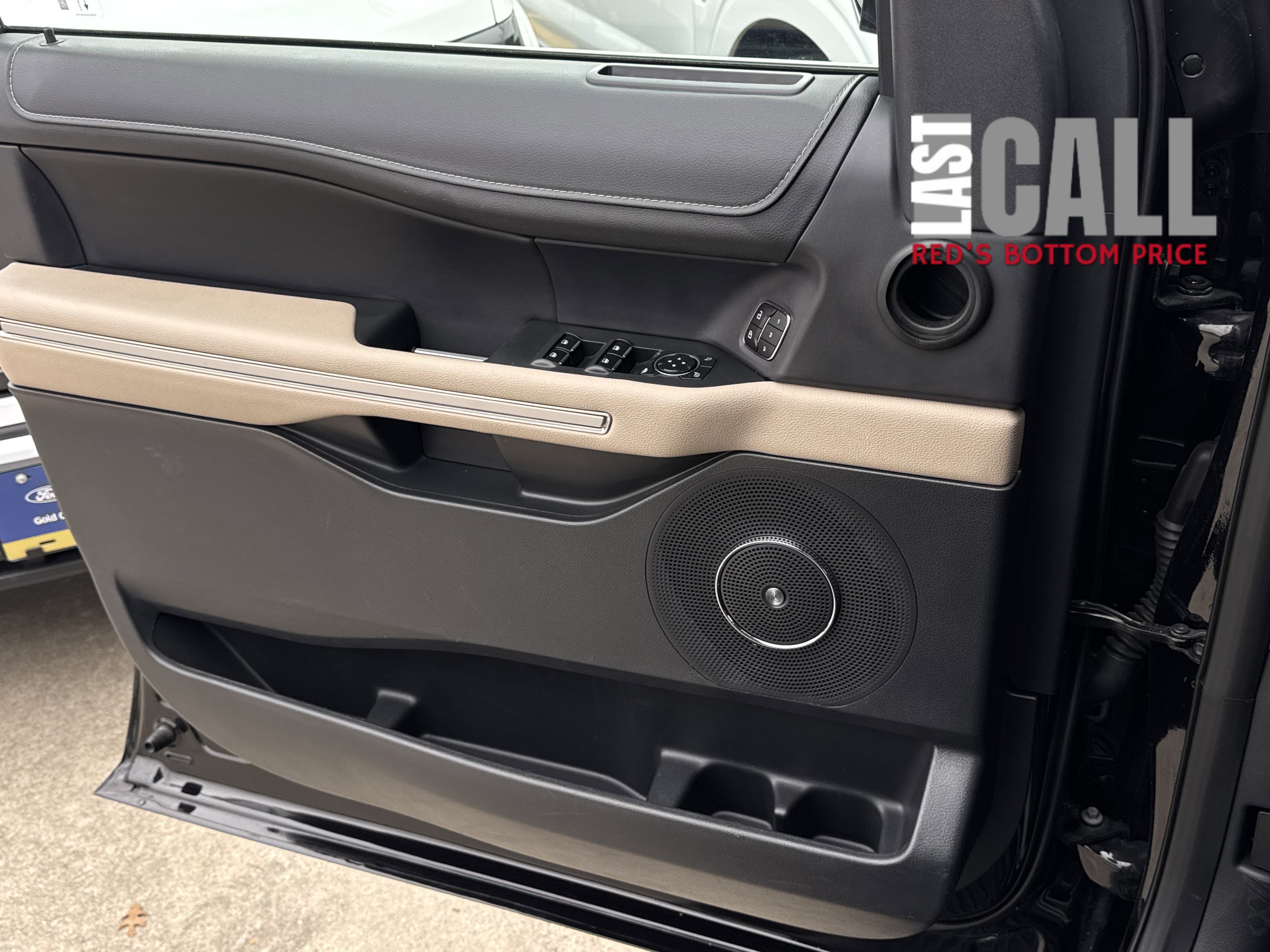 Used 2024 Ford Expedition Max Limited image 24