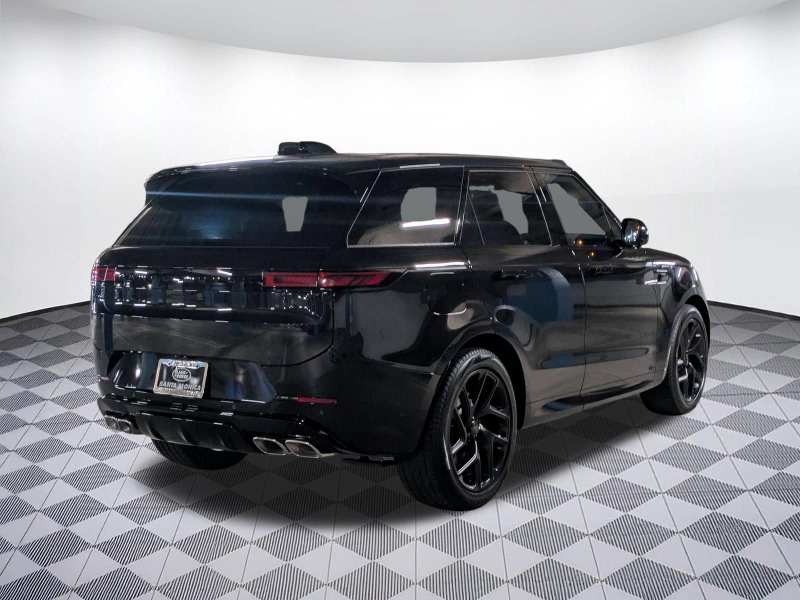 New 2026 Land Rover Range Rover Sport SE AWD/4WD image 10