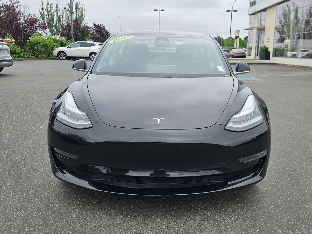 Used 2018 Tesla Model 3 Long Range RWD image 2