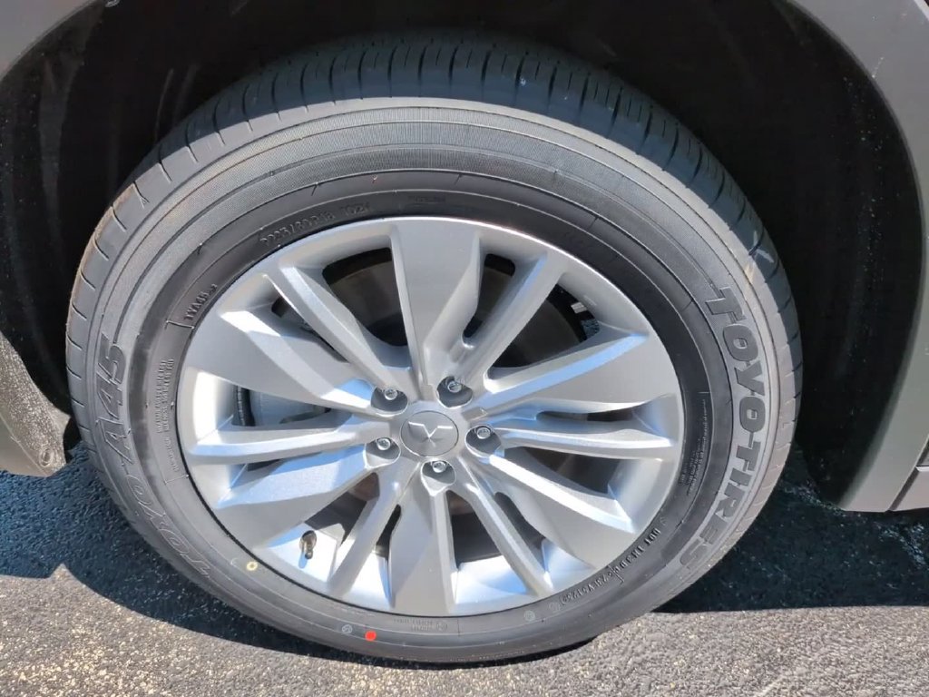 New 2026 Mitsubishi Outlander ES AWD/4WD image 12