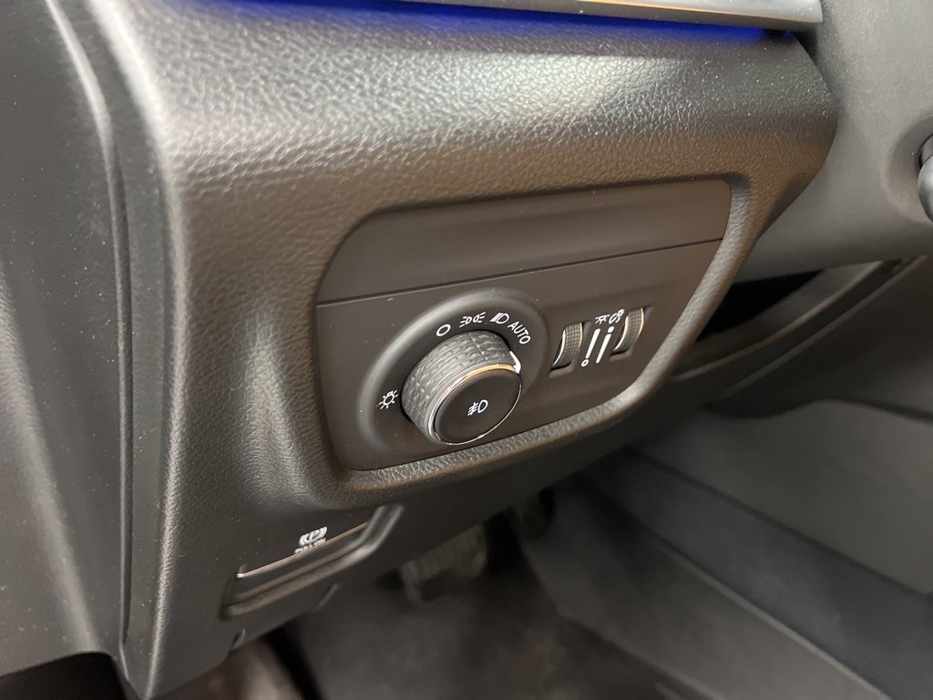 Used 2023 Jeep Grand Cherokee L Summit w/ High Altitude Package image 18